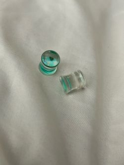 8mm Plugs