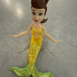 Disney Hasbro The Little Mermaid Adella Mini Doll Figurine Glitter Tail
