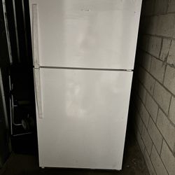 Used Like New Whirlpool Refrigerator 