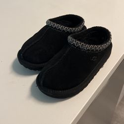 Ugg Slippers Size C12