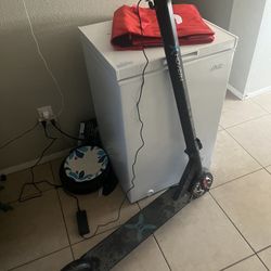 Hover-1 Electric Scooter