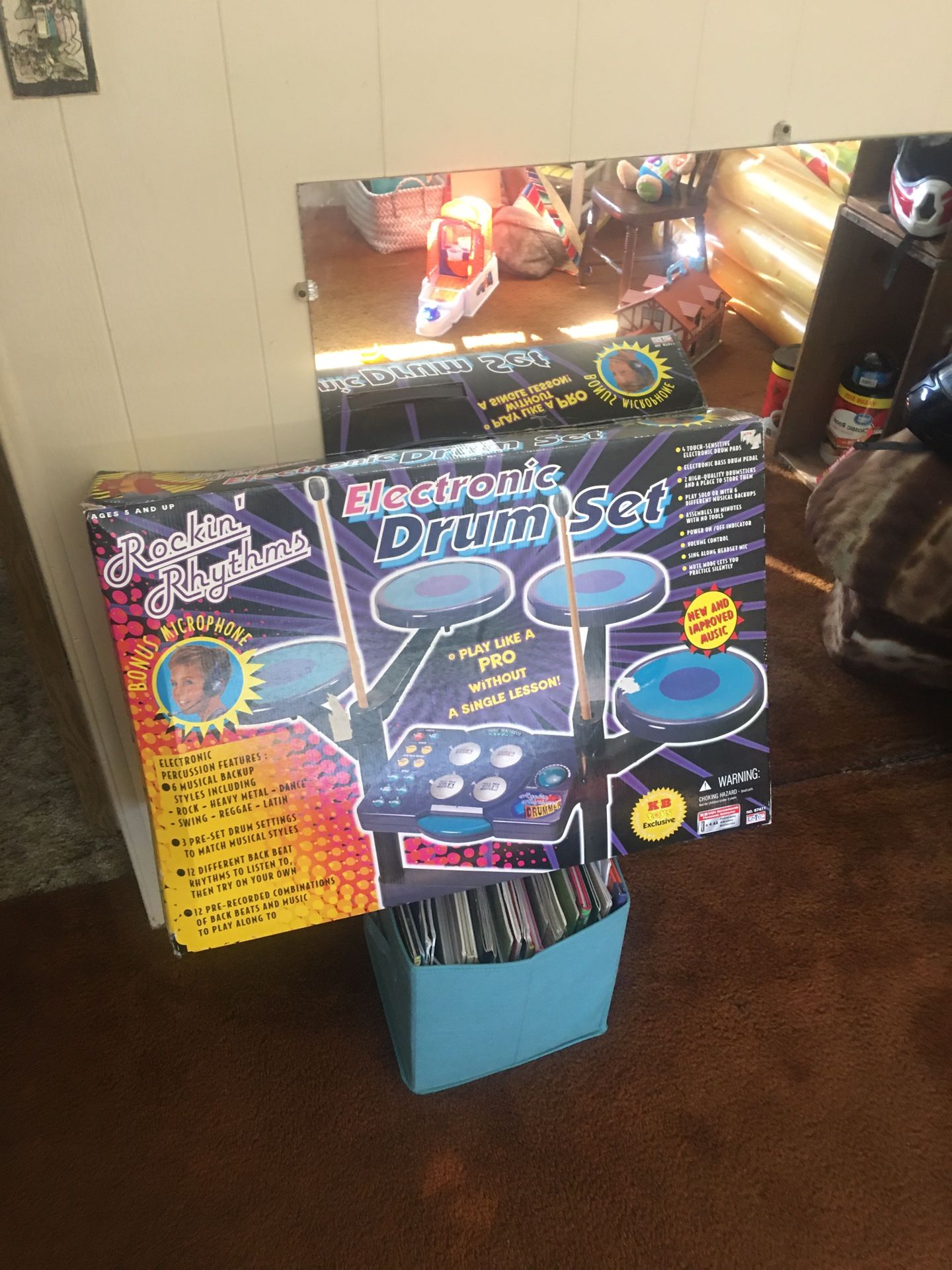 Vintage Toy Drum Set Electronic Rockin Rhythm’s