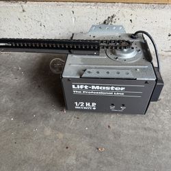 Garage Door Opener 