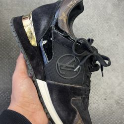 LOUIS VUITTON RUNWAY SHOES SZ 7