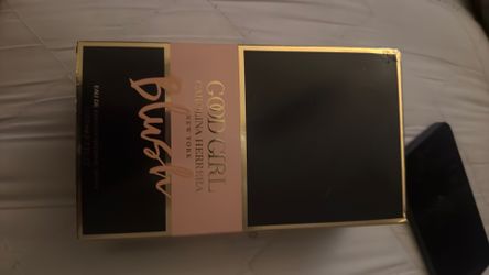 Good girl Carolina Herrera  Blush