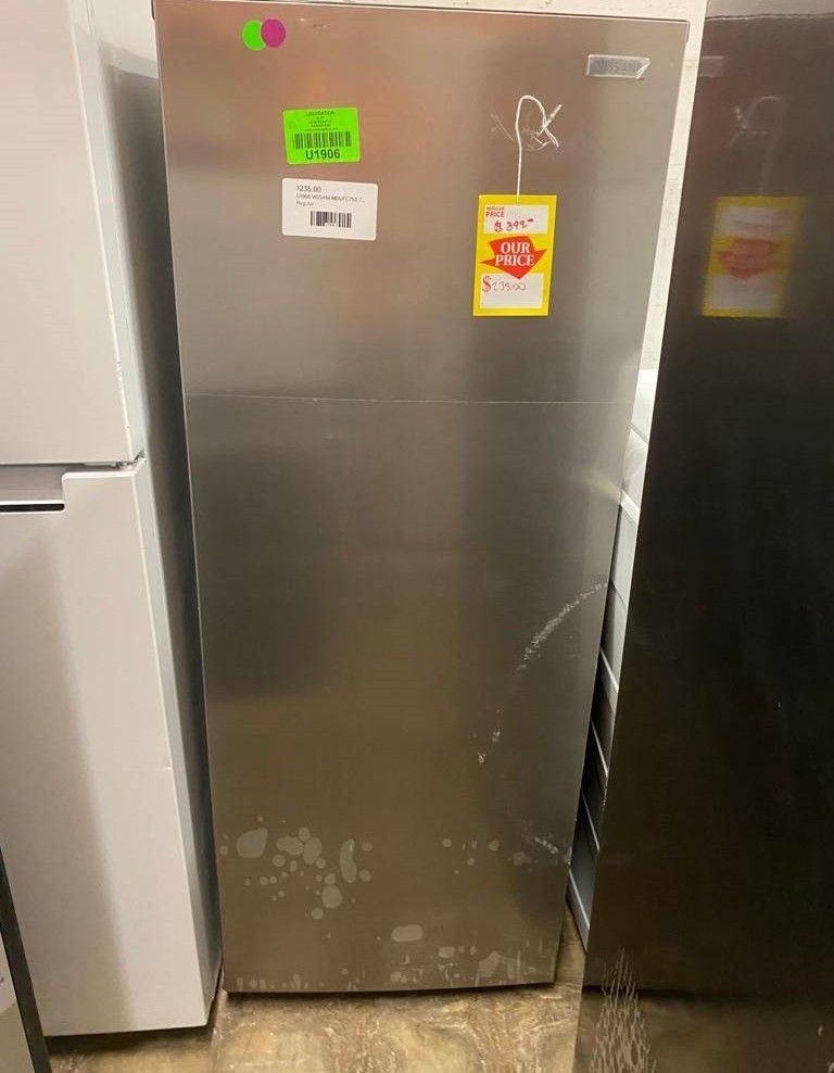 VISSANI MDUFC7SS 7 cu. ft. Convertible Upright Freezer in Stainless Steel