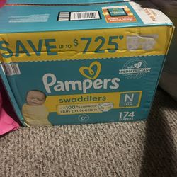 Newborn Pampers 174 Ct