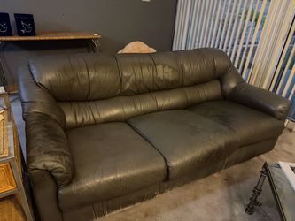 Free Couch