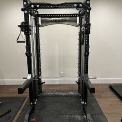 COMMERCIAL SMITH MACHINE/ POWER CAGE/ ADJUSTABLE PULLEY SYSTEM/ GYM EQUIPMENT/ FUNCTIONAL TRAINER/ VESTA FITNESS/ FREE DELIVERY 🚚 