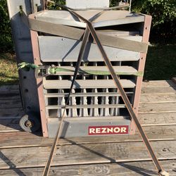 Reznor Ceiling Mount Heater 