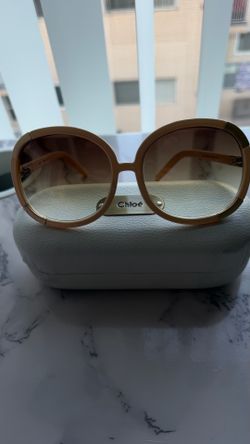 Chloé CL2119 Oversized Round Sunglasses Beige Gold W/ Case - Pristine Lenses