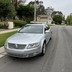 2004 Volkswagen Phaeton, Silver