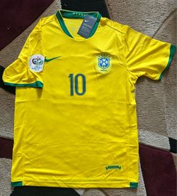 Retro Ronaldinho #10 2006 Brazil World Cup Jersey Brand New With Tag Size L Rare