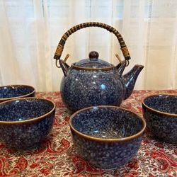 Teavana Porcelain Teapot and 4 Cup Set