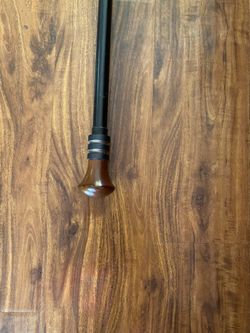 Curtain rod
