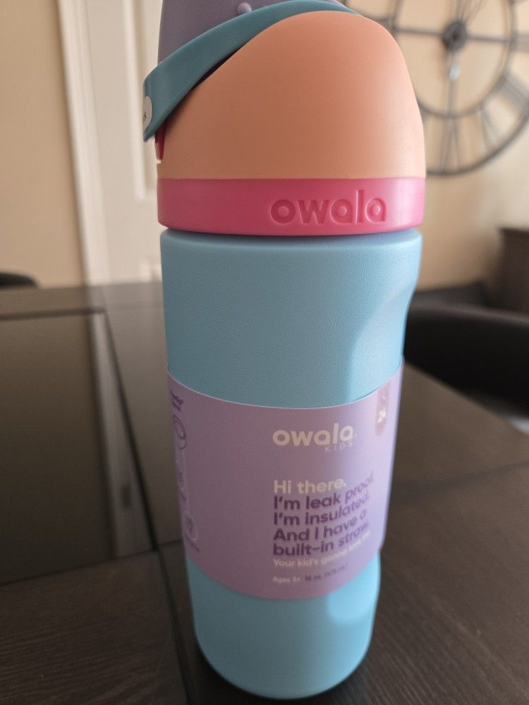 Brand New Owala