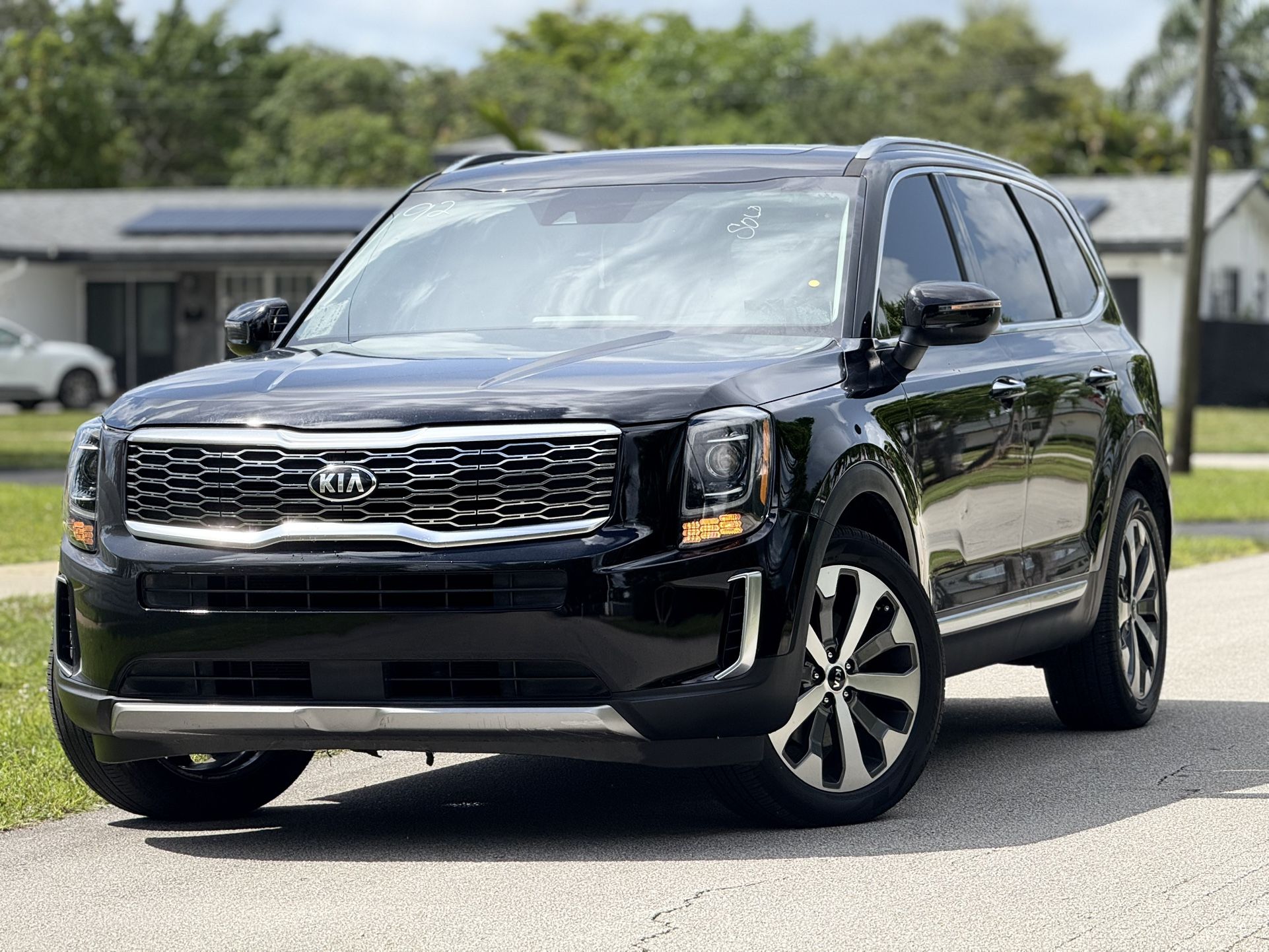 2020 KIA Telluride