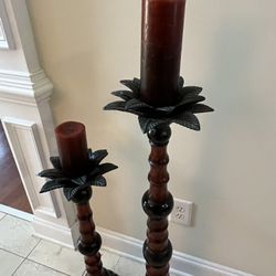 Gorgeous Set Of 2 Decorative Candle Holders