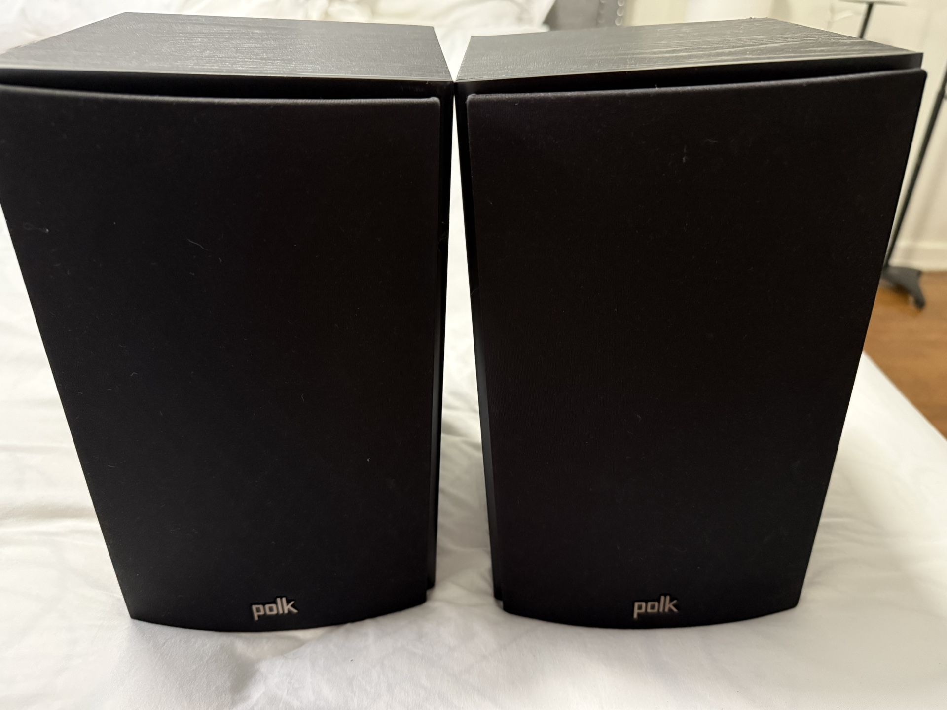 POLK audio Bookshelf Speakers
