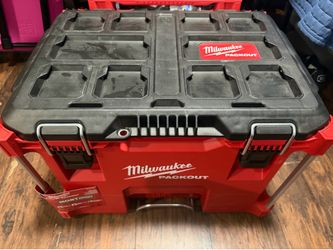 Milwaukee toolbox roller