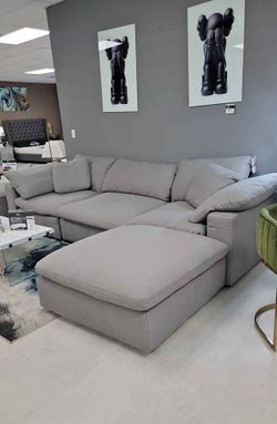 Brand New Cloud Sectional- Finance Available $39 Down