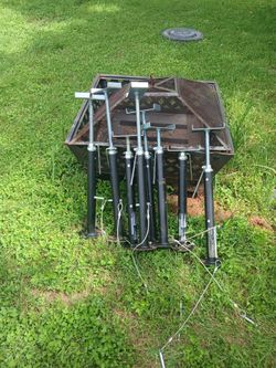 RV slide floor jack