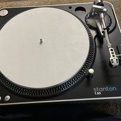Stanton Turntable