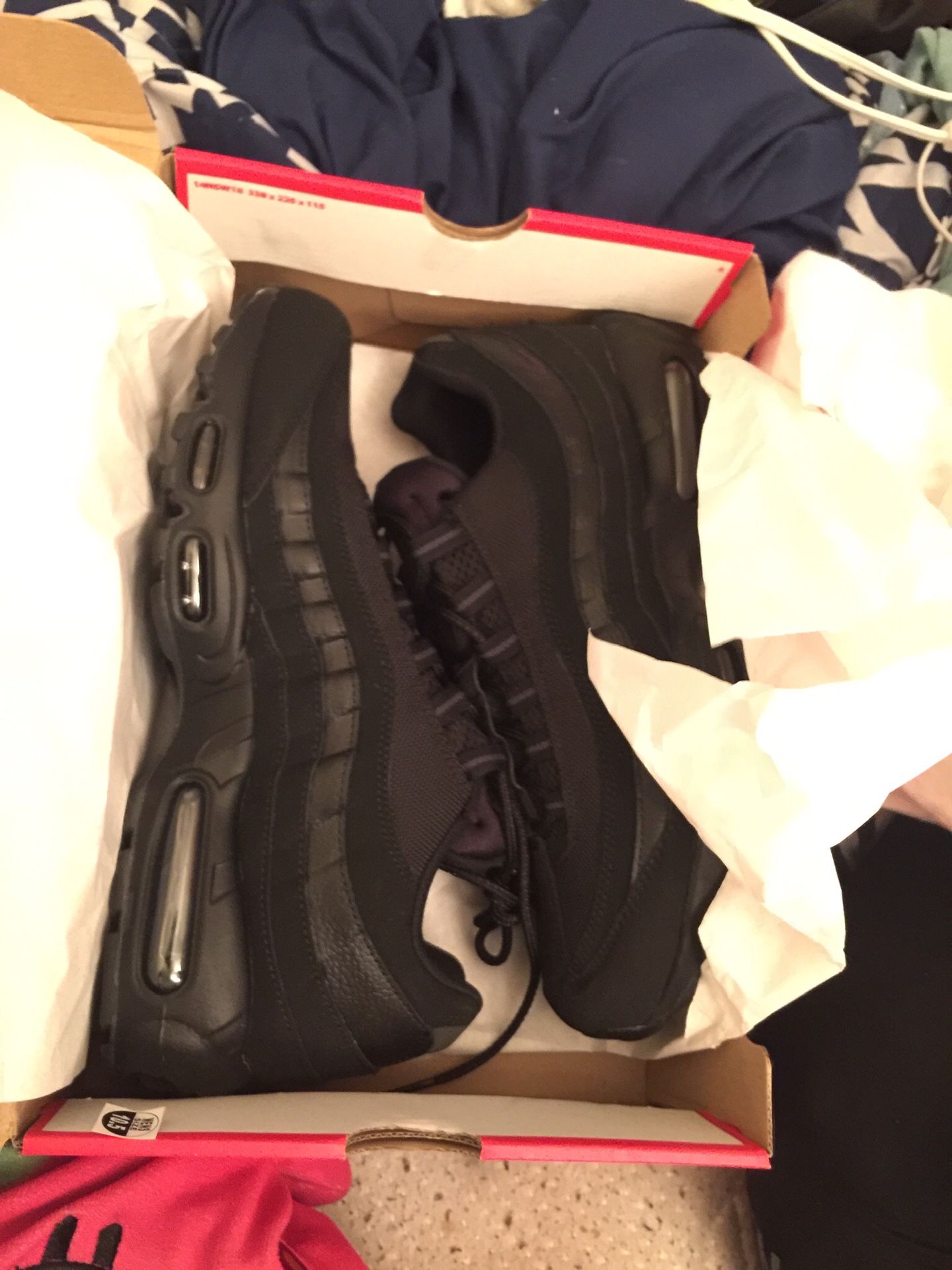 Air max 95 (men shoes)