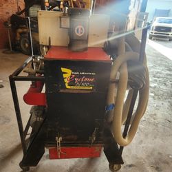 Cyclone 2/100 Dust Collector Vacuum  $750 Obo