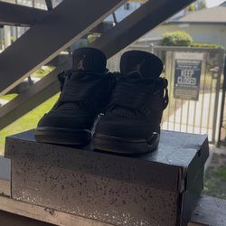 Jordan 4 Black Cats 2025