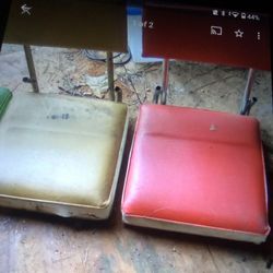 2 Foam Seats With Back 