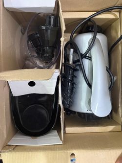 Slow Masticating Juicer with Attachments