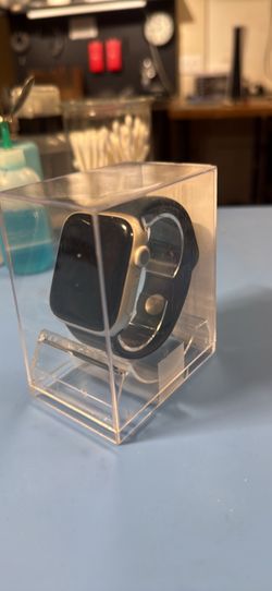Apple Watch Series 7 45mm GPS