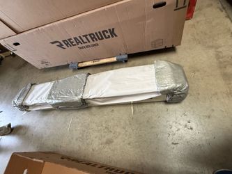 Roll-N-Lock BT224A Roll-N-Lock A-Series Truck Bed Cover fits 2020 to 23 Silverado Sierra 1500 6.5' Bed