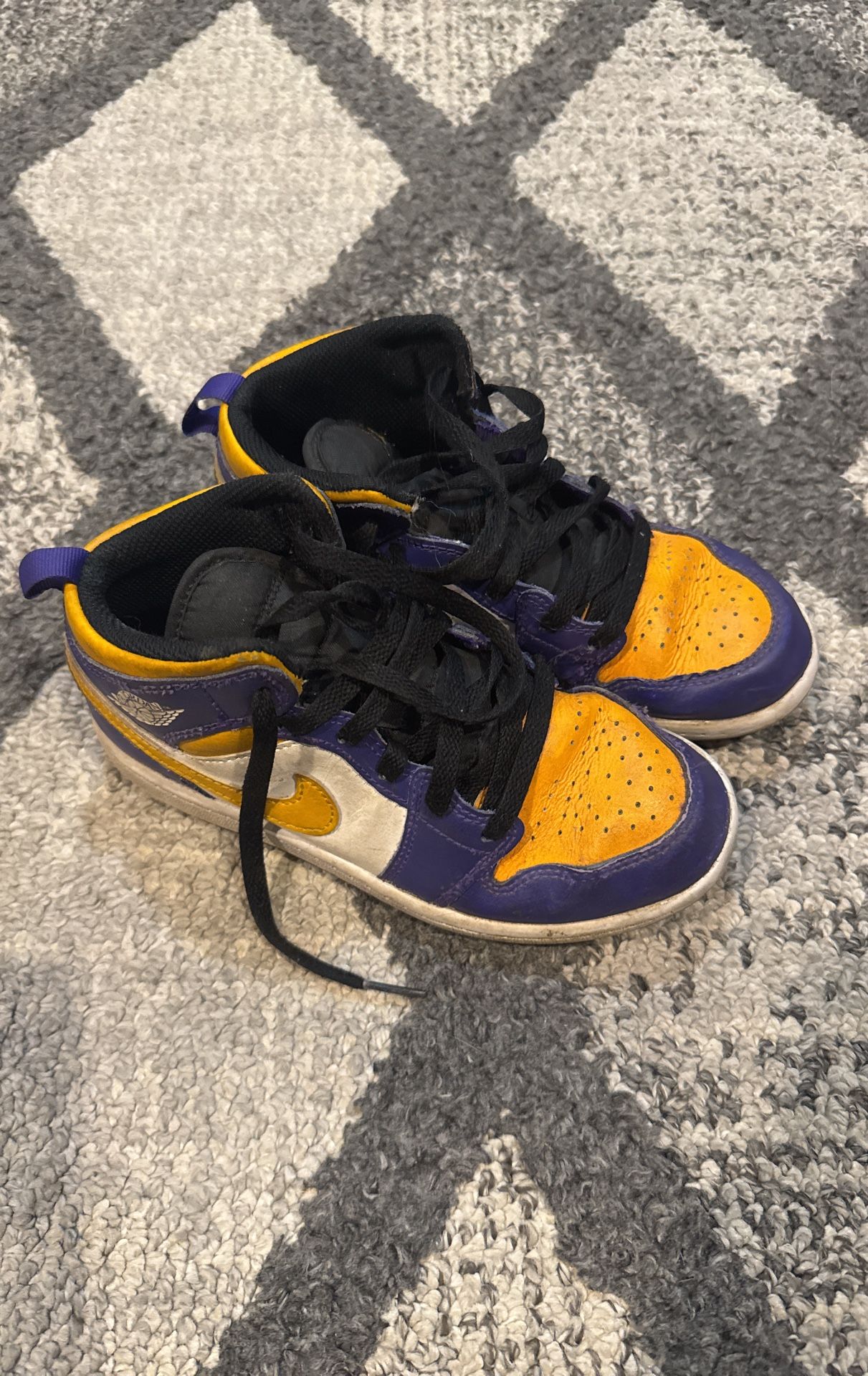 Air Jordan’s Youth Size 2