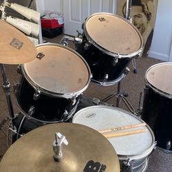 CB Drum Kit With $250 Worth Of Cymbals And Hardware