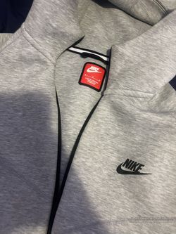 grey nike tech