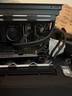 MSI 5090 Suprim Liquid