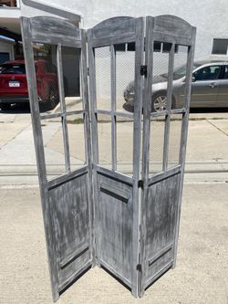 Room Divider