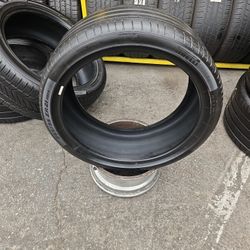 265-35-21 Pirelli Pzero Tire 265 35 21 