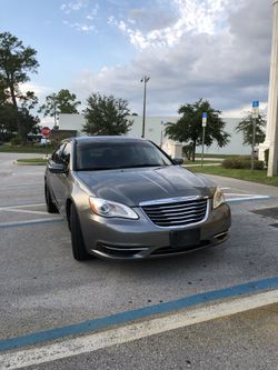 2013 Chrysler 200