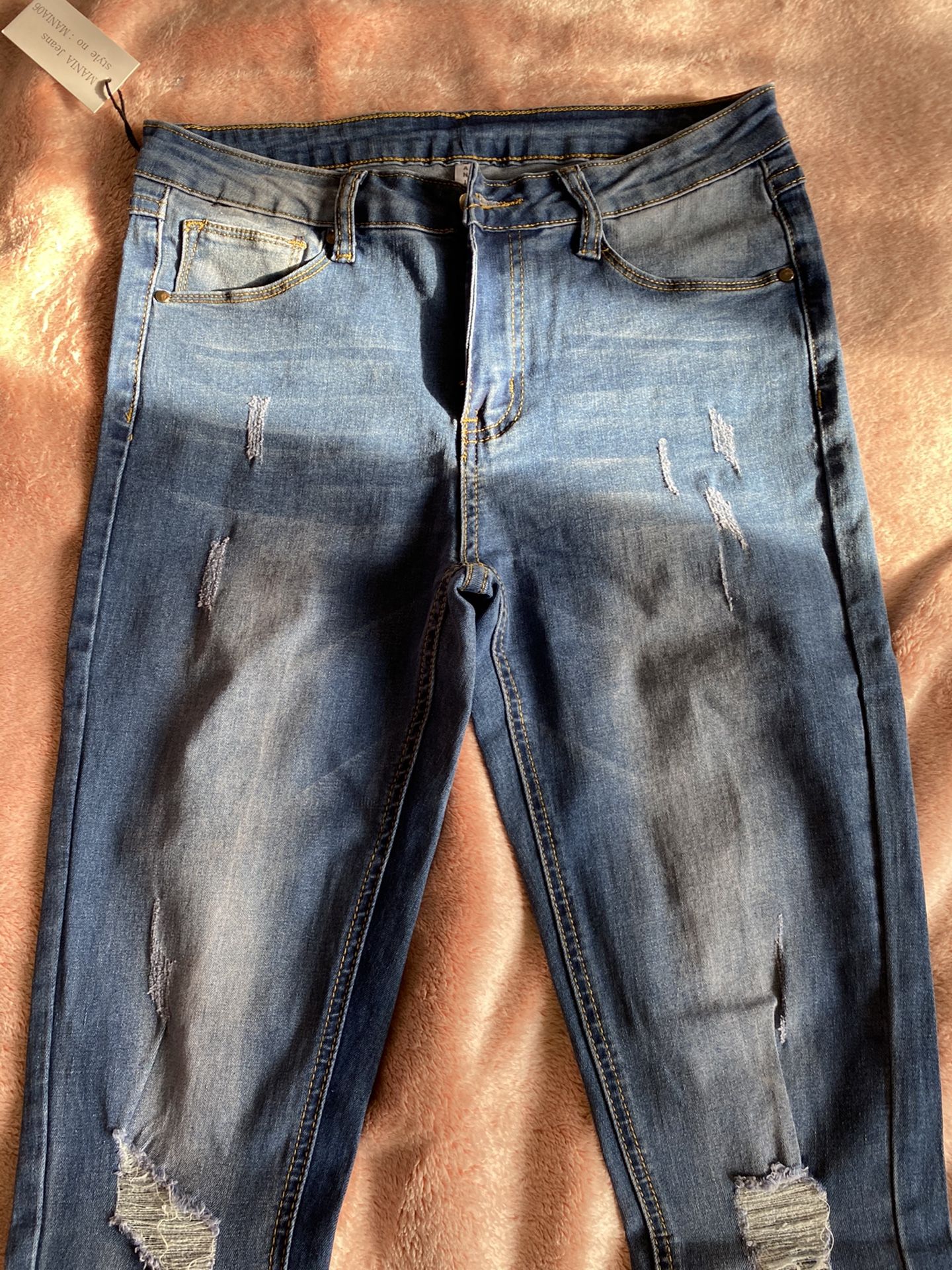 FASHION NOVA MANIA JEANS