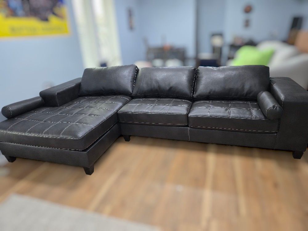 New Sectional ASHLEY Couch