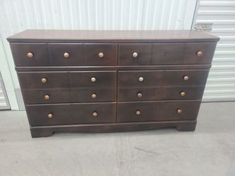 6 Drawer Dresser