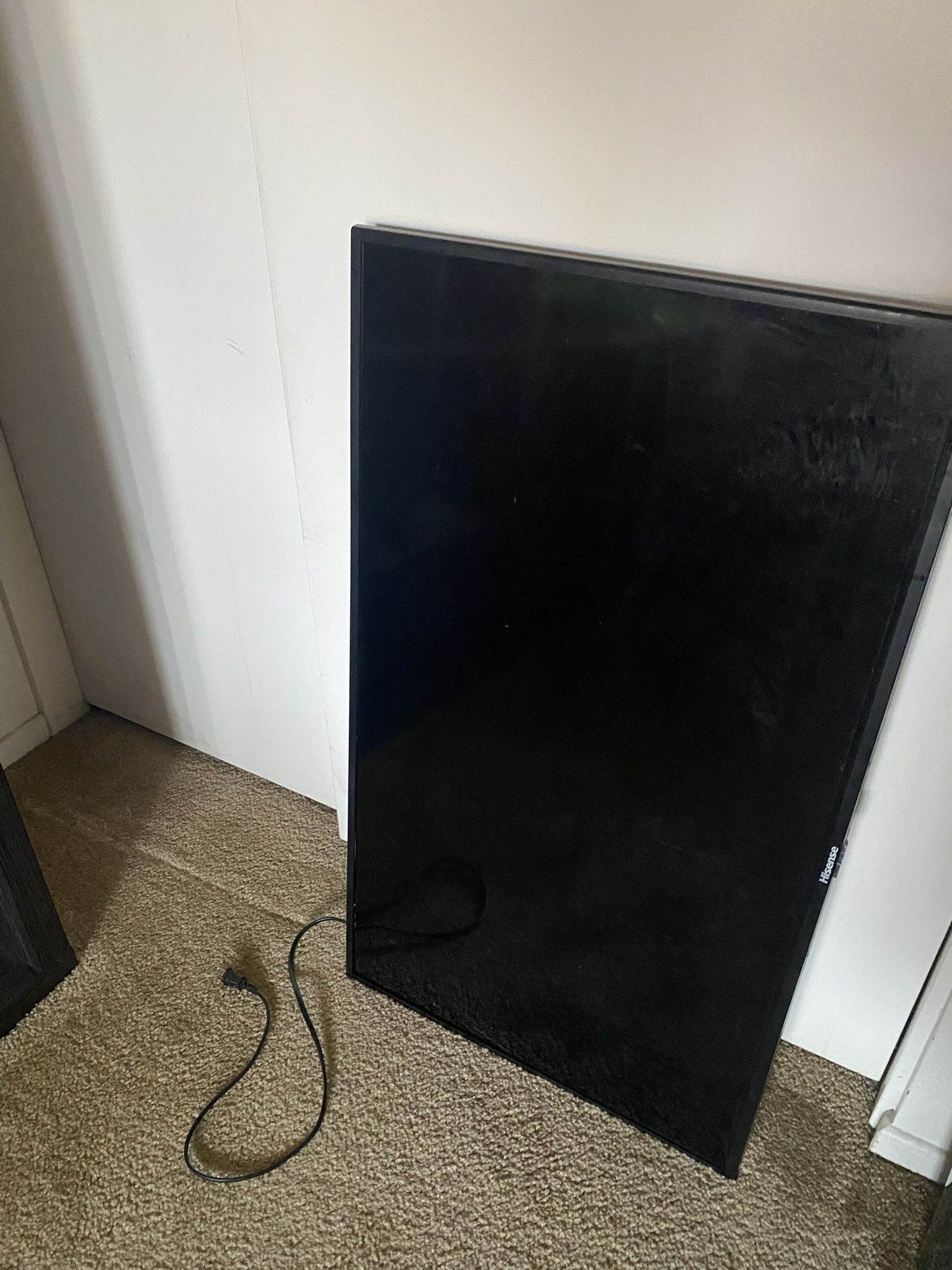 Hisense 35 Inch Flat Screen Tv 