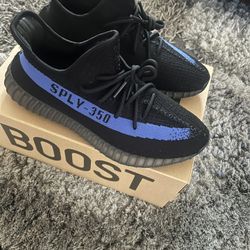 Yeezy Boost 350 V2