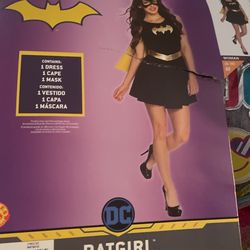Costume