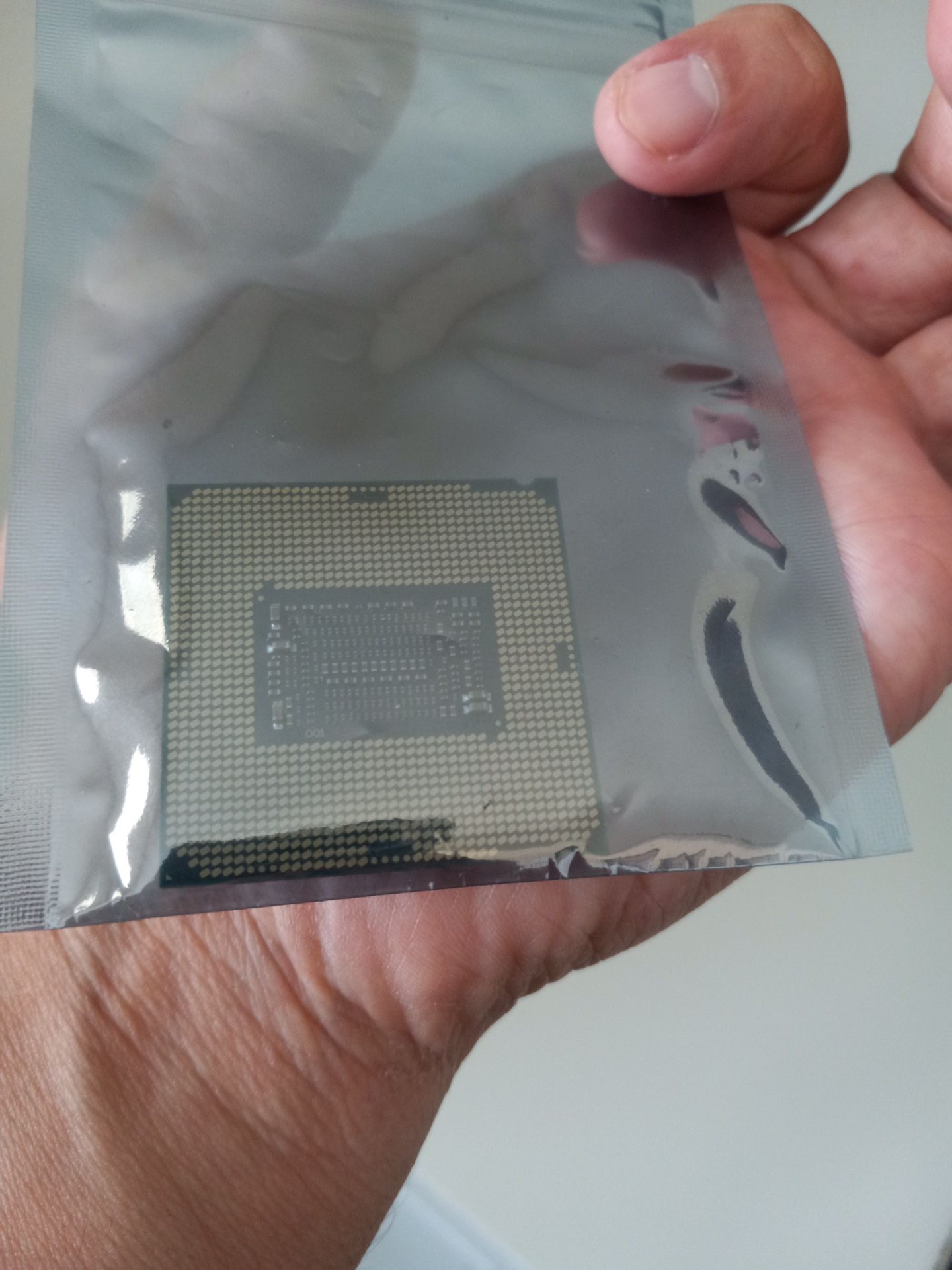 INTEL CORE i5 9500 300 GHZ PROCESSOR SRF4B