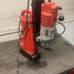 Milwaukee Mag Drill