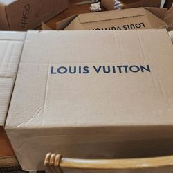 Box Louis Vuitton